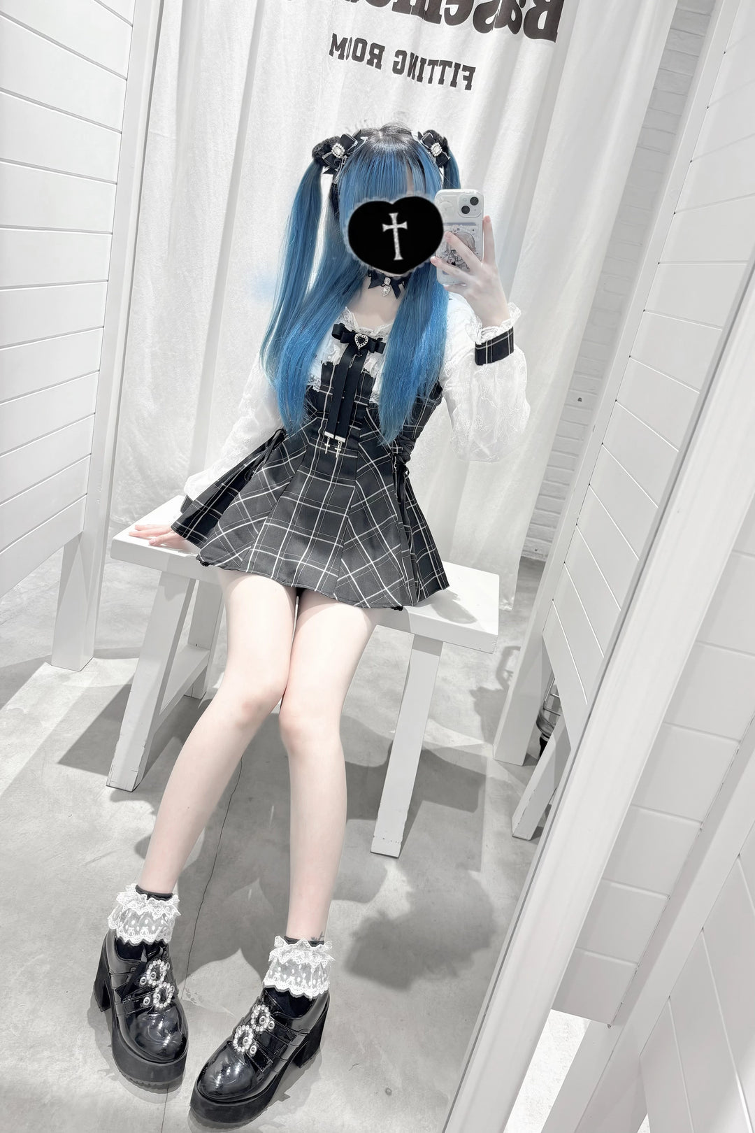 Long-Sleeved Jirai Kei Dress, Pocketed Shorts 43856:787342