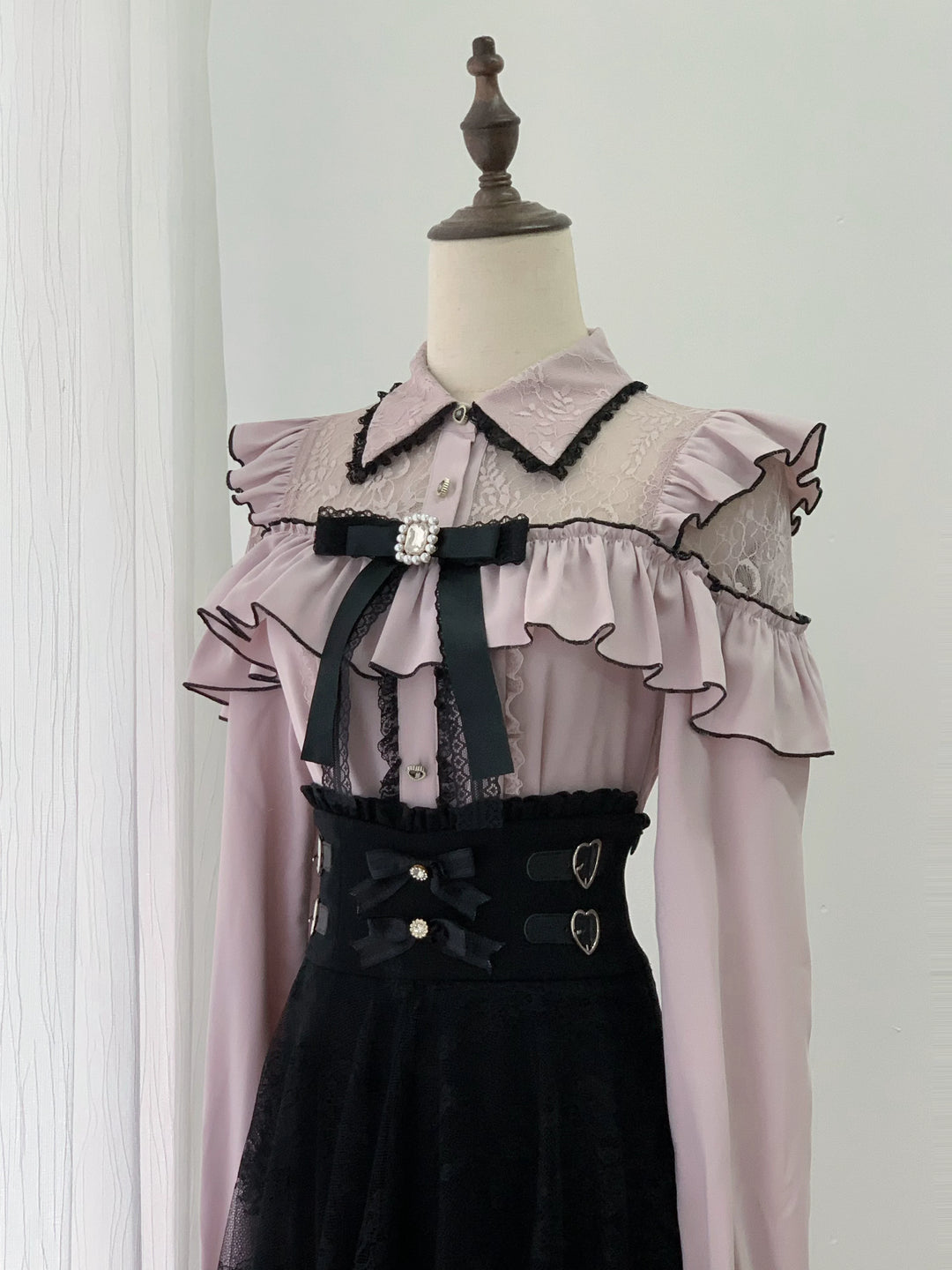 Seiso Kei Pink Blouse & Mermaid Skirt, Lace & Ruffles (L M S) 45933:870780