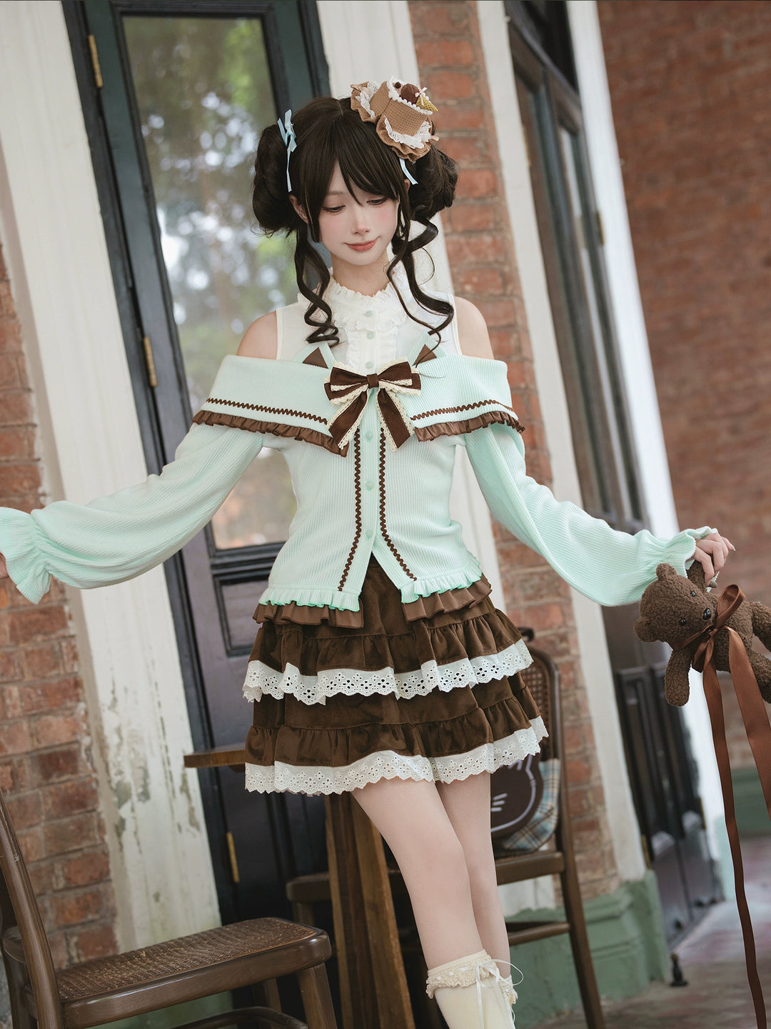 Sweet Open-shoulder Sweater, Vintage Skirt (L M S) 44077:795824