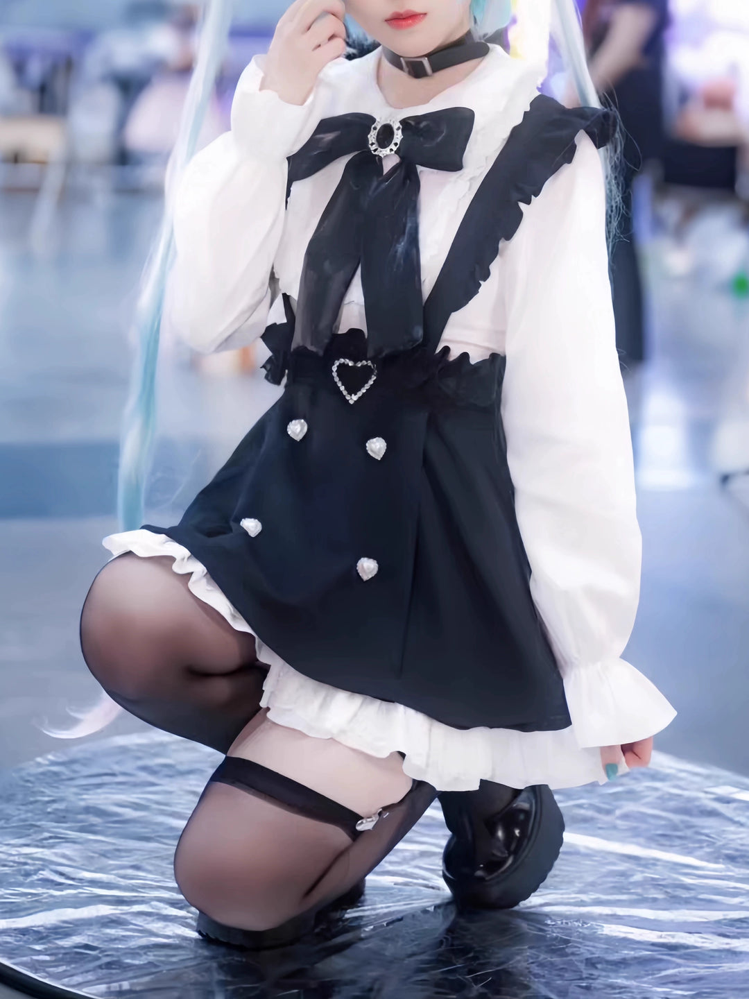 Jirai Kei White Blouse + Black Suspender Skirt 32940:778991