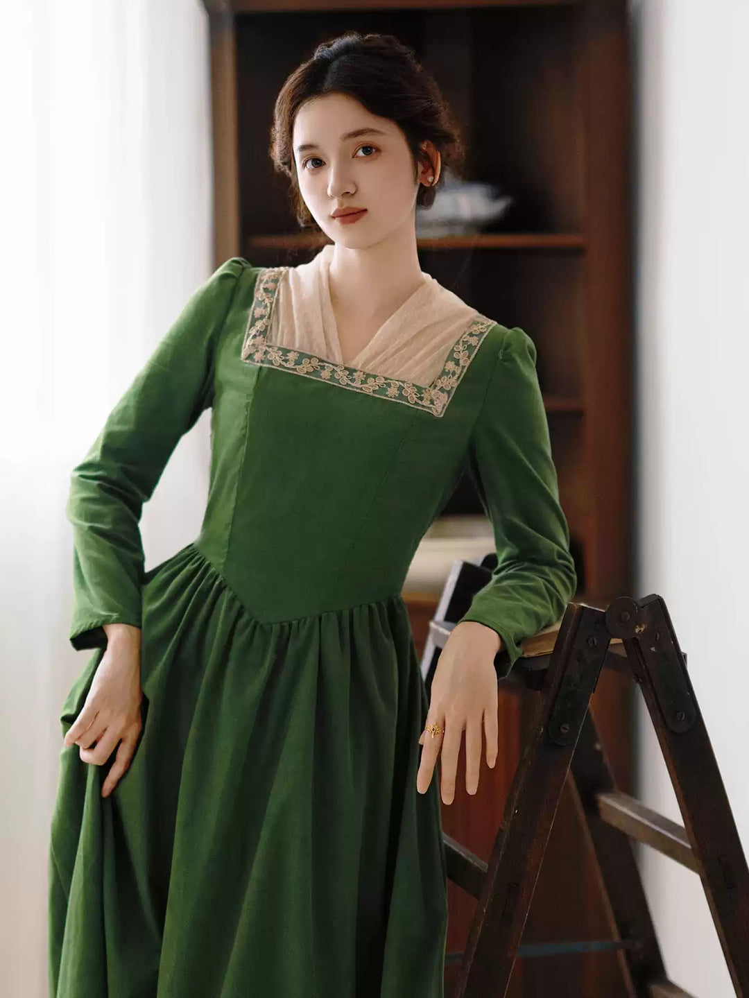 Retro Prom Dress Green Elegant Corduroy Court Dress 42200:732854