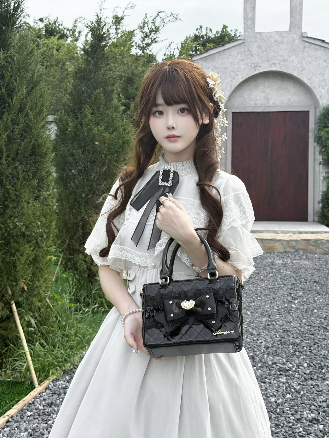 Ryousangata Square Handbag, Lace Bow & Diamond Quilting 45754:862837