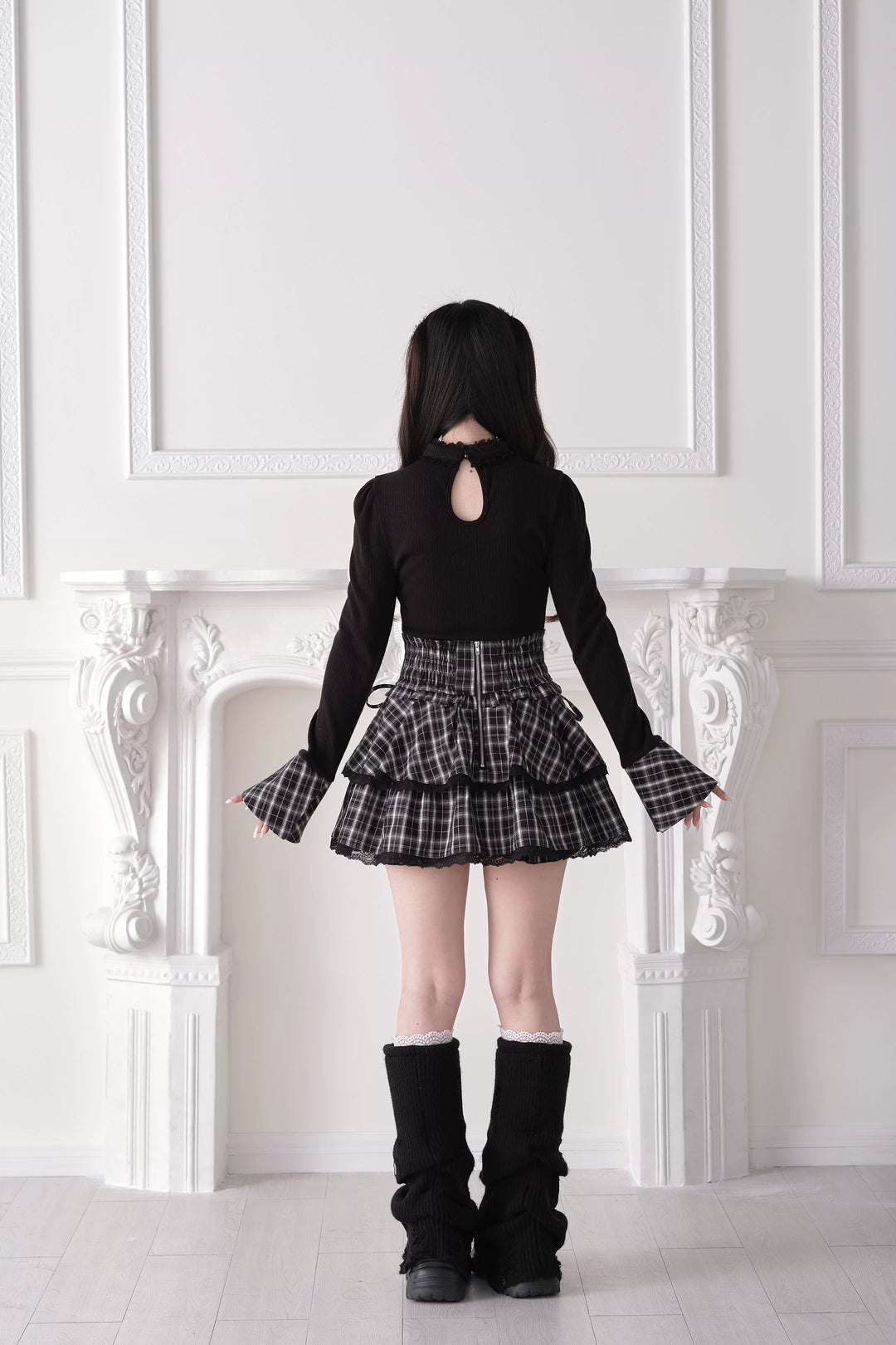 Jirai Kei Knit Top, Choker-Style Neck and Flared Sleeves – Honey Jirai Kei Knit Top, Choker-Style Neck and Flared Sleeves – Honey