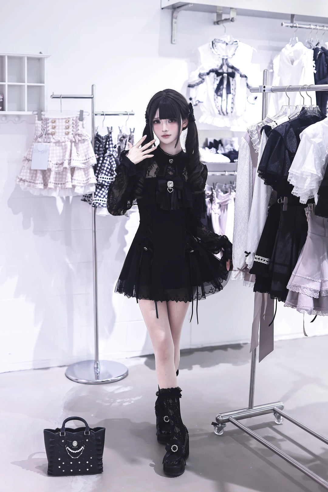 Black Jirai Kei Lace Dress, Cross-detail Hem 45837:864811
