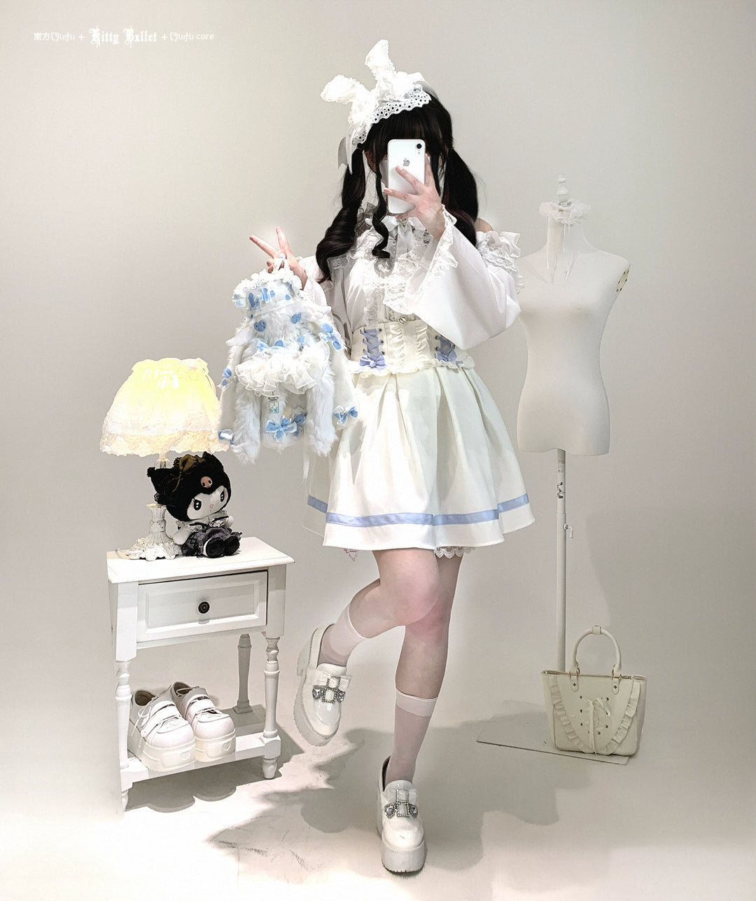 Lace Open-Shoulder Jirai Kei Blouse, Long Sleeves 44004:793090