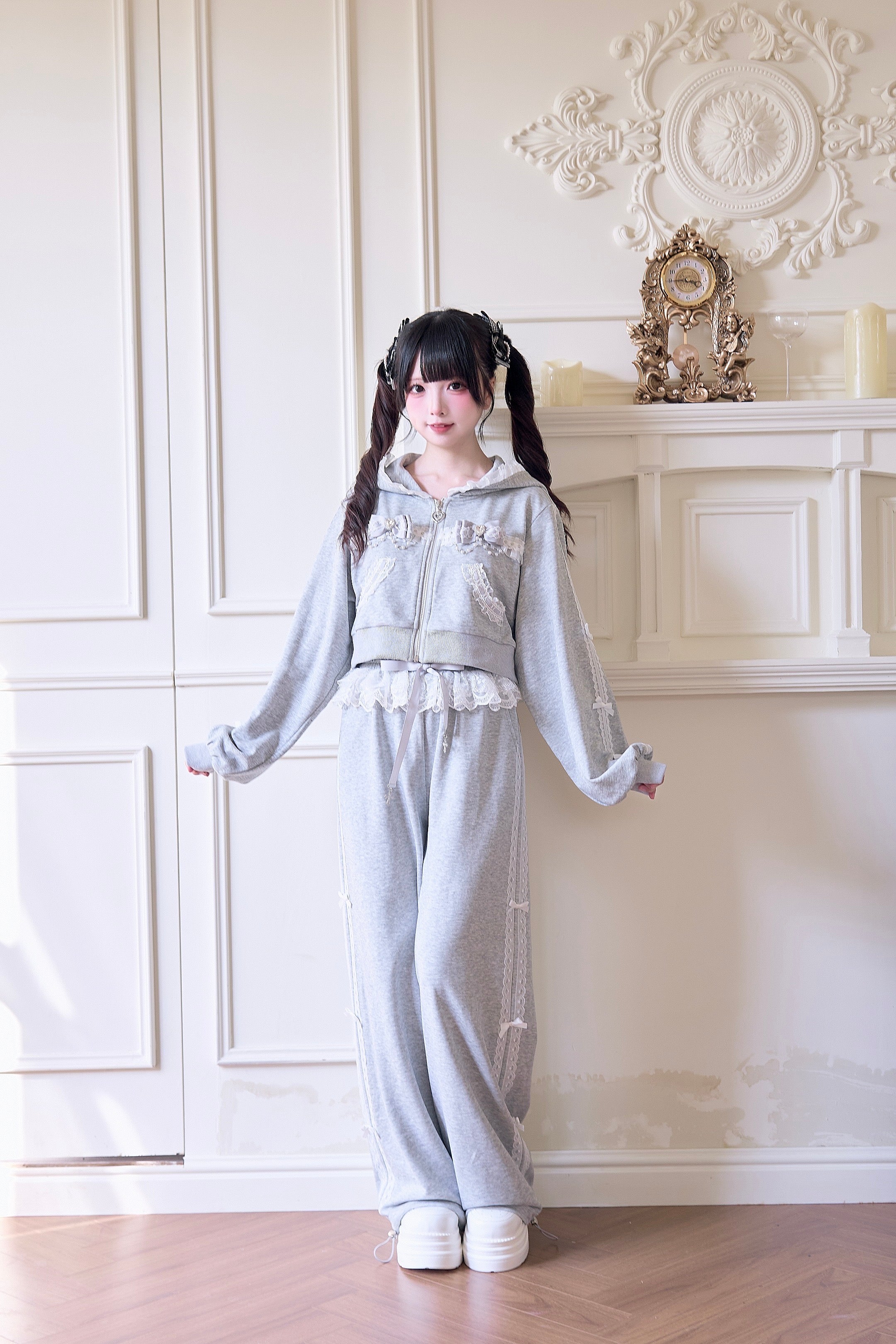 Jirai Kei Hoodie Jacket Pants and Skirt with Lace Detail – Honey