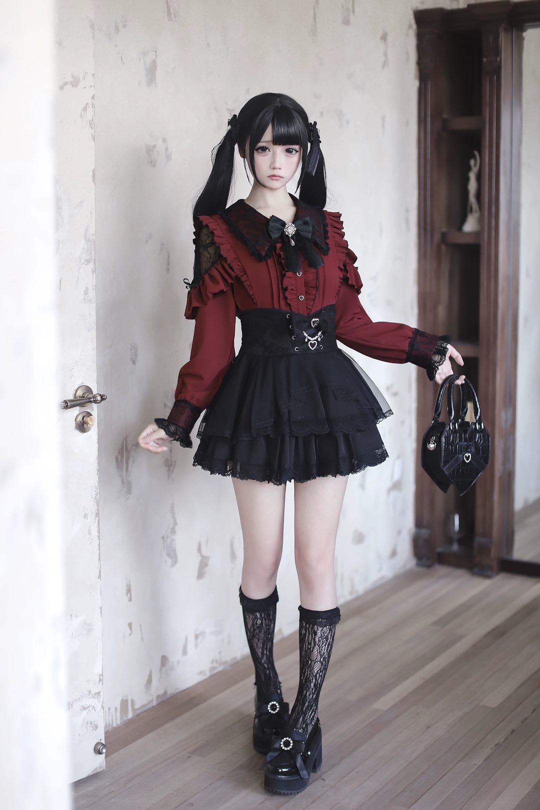 Jirai Kei Long Sleeve Blouse, Lace Overlay and Heart Buttons 44589:815177