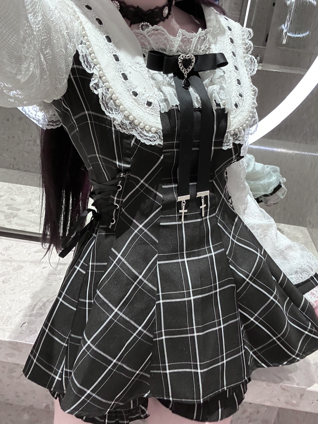 Long-Sleeved Jirai Kei Dress, Pocketed Shorts 43856:787330
