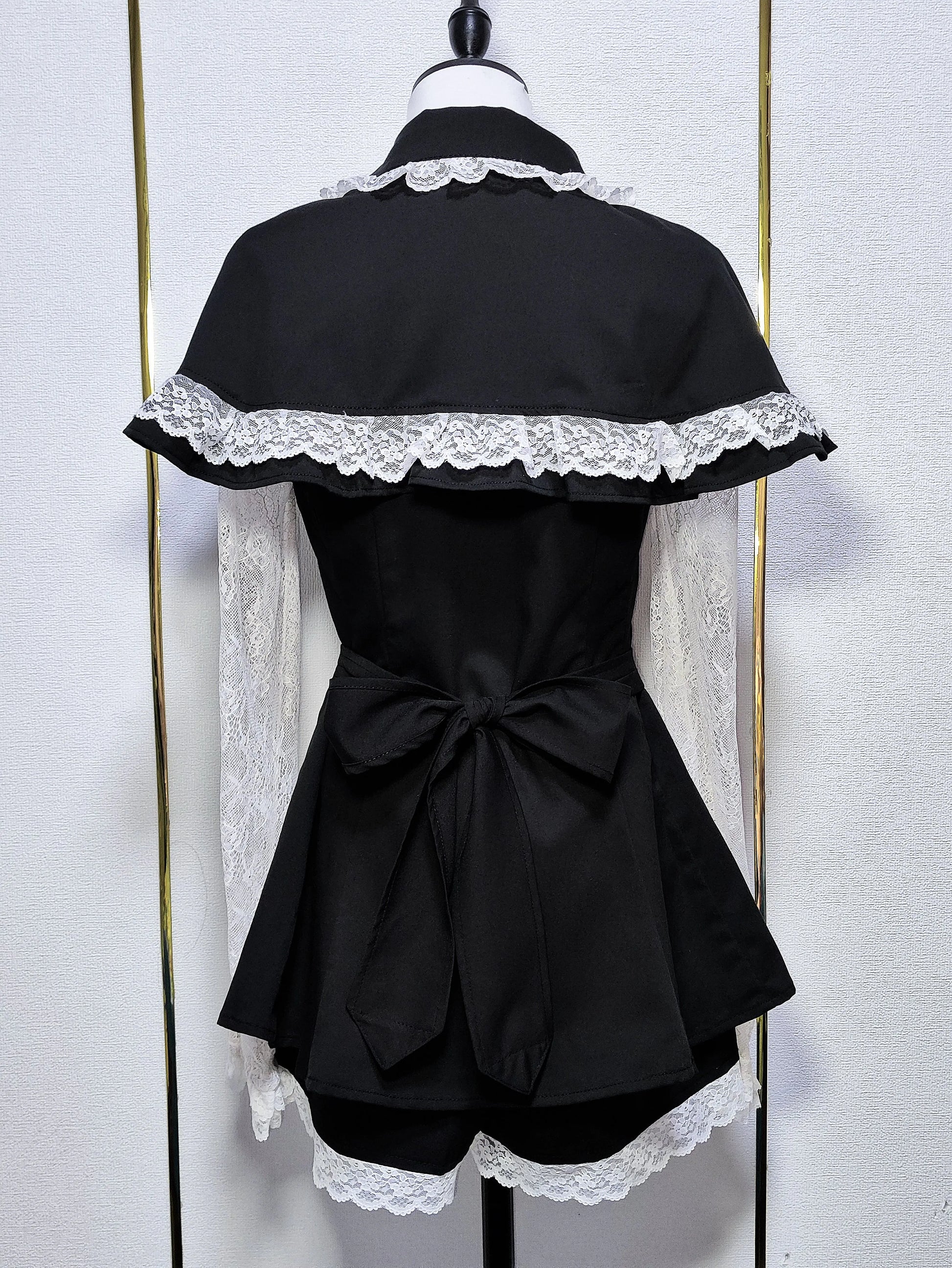 Jirai Kei Dress Set Lace Sleeve Black Cape Outfit Sets 37456:561406