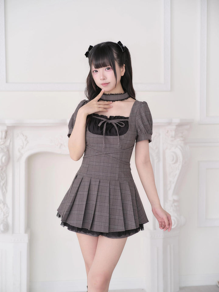 Jirai Kei Plaid Square Neckline Dress, Pleated Hem (Brown / M S) 45802:863780
