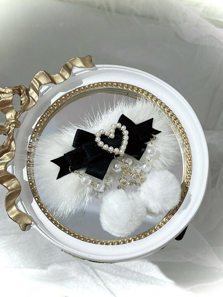 Winter Ryousangata Hair Clip, Pom Pom Pendant 44462:809825