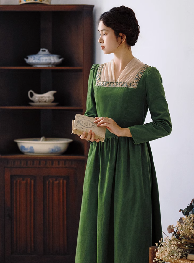 Retro Prom Dress Green Elegant Corduroy Court Dress 42200:732882