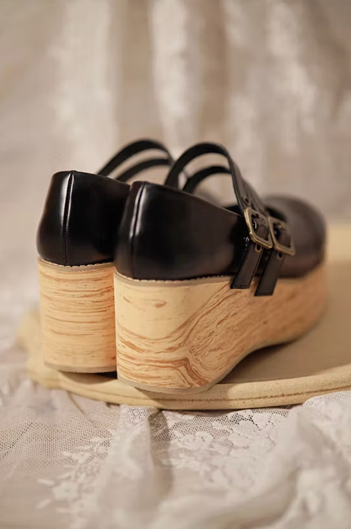 Retro-wooden Bottom Double Button Platforms Multicolor 21784:318832 21784:318832