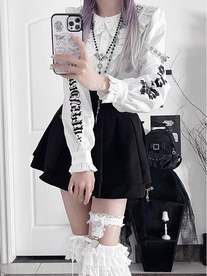 Black/White Jirai Kei Blouse with Skull Print & Peter Pan Collar 42861:758983