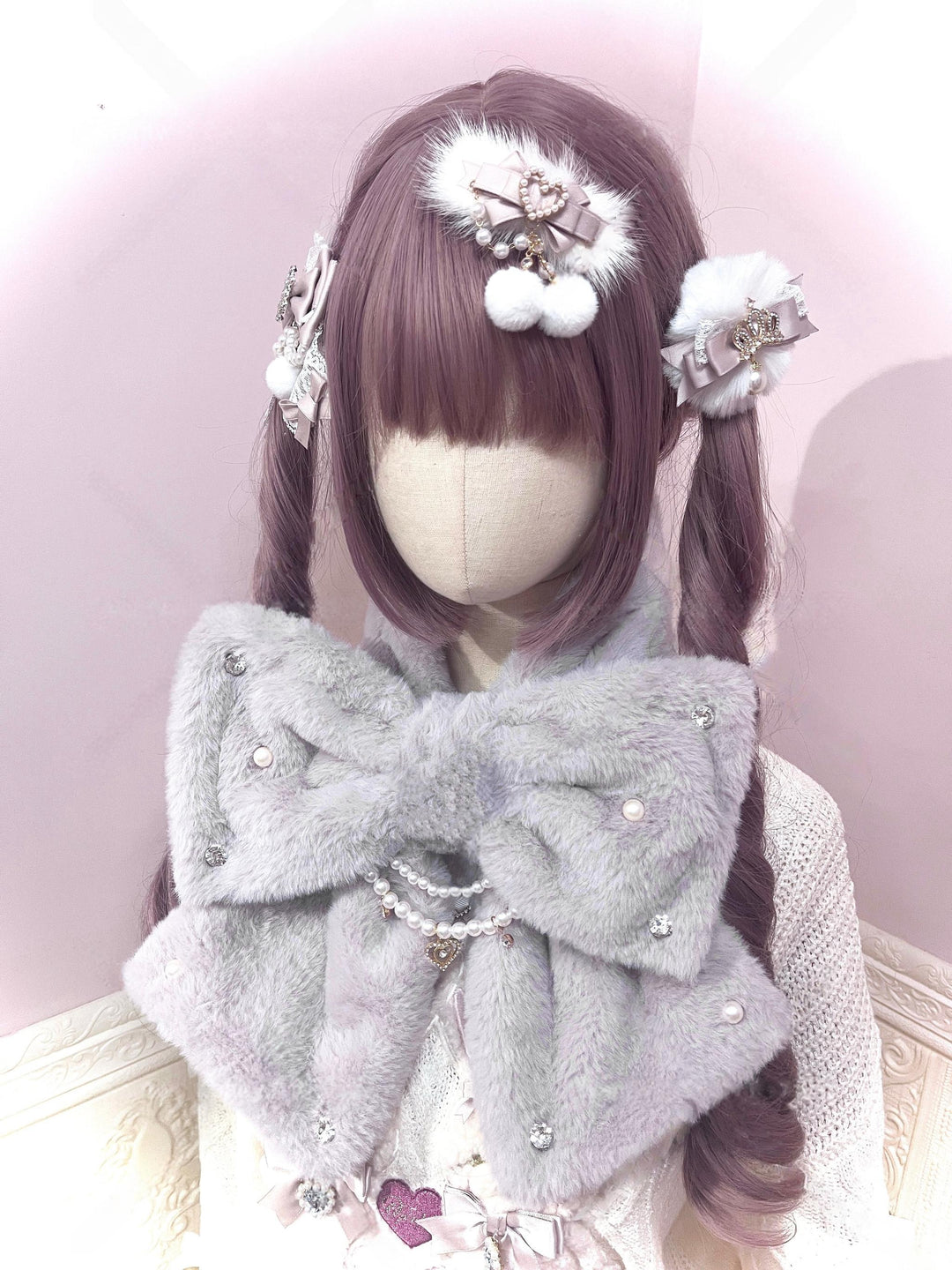 Ryousangata Faux Fur Scarf, Heart-Shaped Brooch 44461:809477