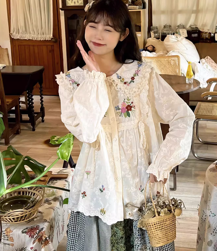 Mori Kei Blouse Flower Embroidery Shirt Anti-aging Top 36218:524762