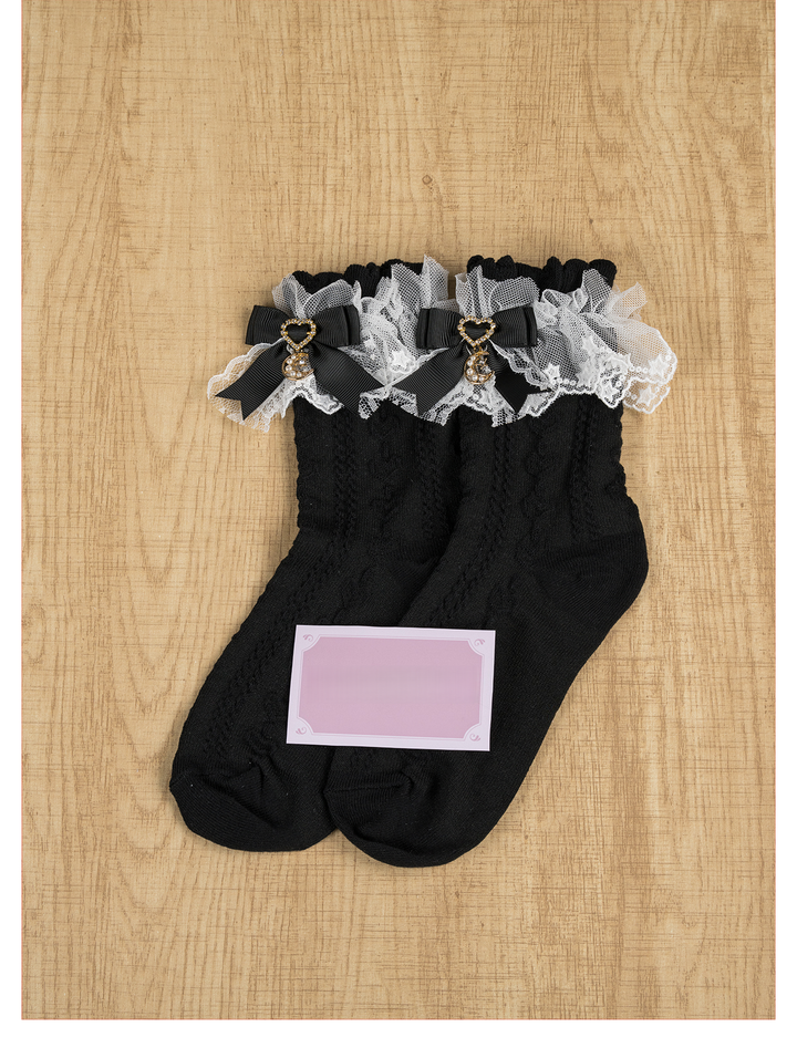 Cotton Ankle Length Lace Socks, Moon Pendant (Black) 44007:792567