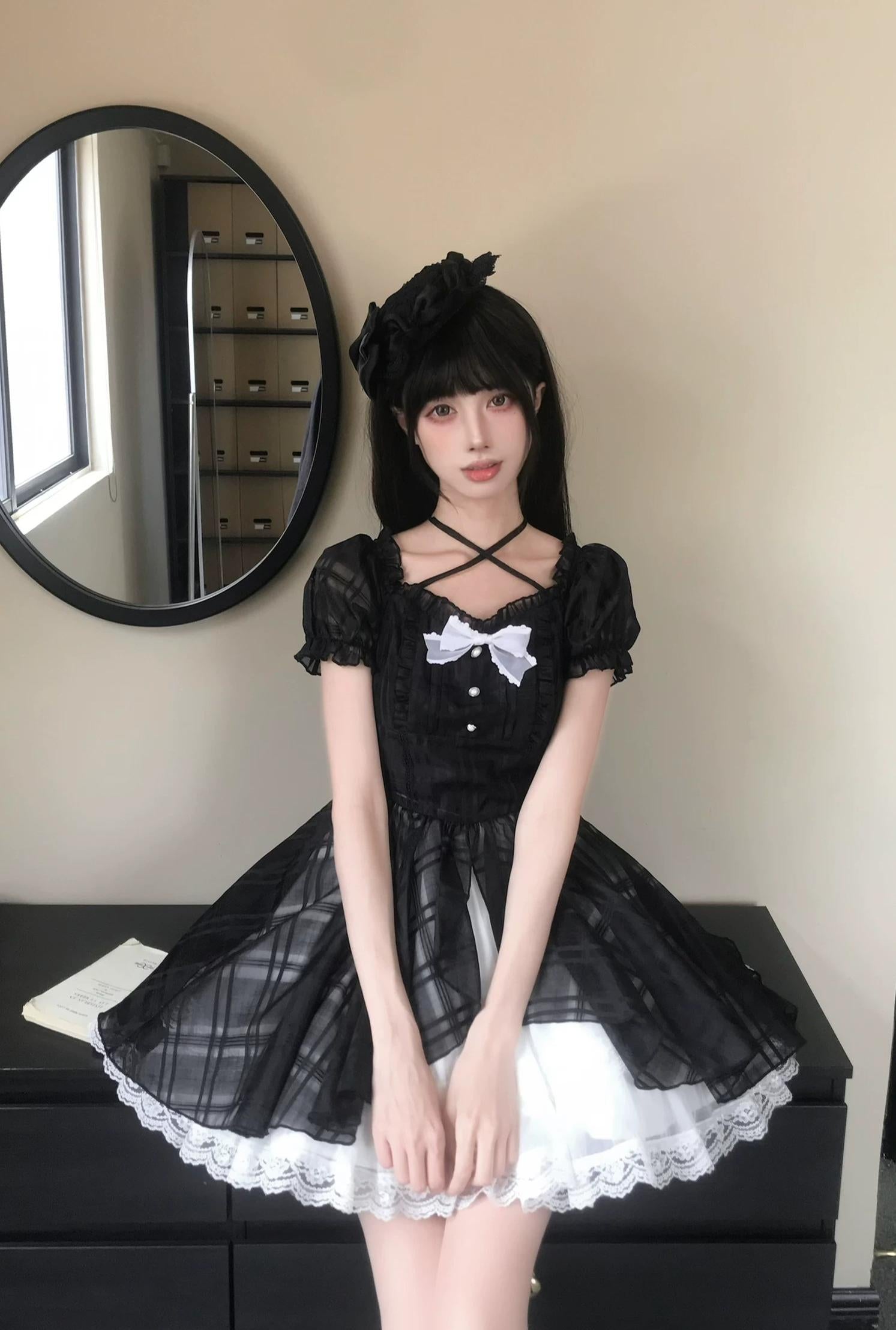 【最終値下げ】Treat Girl's tulle frill jersey Seiso Kei Halter Neck Dress, Color-Block Tulle Hem – Honey Wardrobe