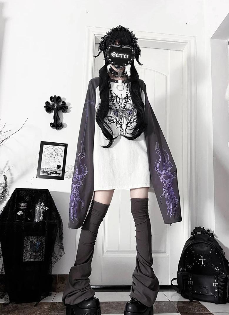 Gothic Long Sleeve Cotton T-Shirt, Demon Ram Embroidery 46062:875053