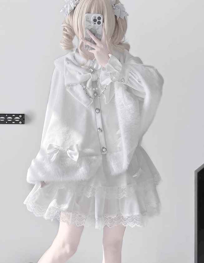 Jirai Kei Cape Plush Coat With Rhinestone Bow Knot 42149:731008