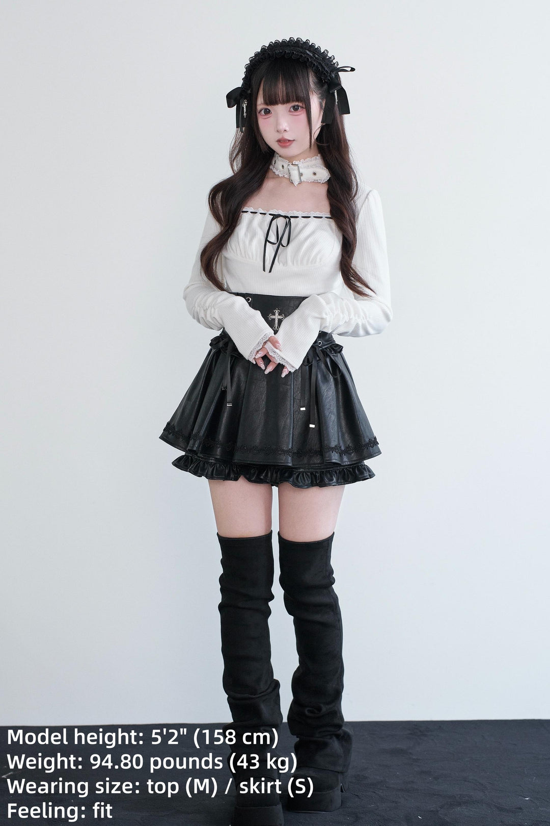 Jirai Kei Choker Top, High-Waisted Leather Skort 44327:805448